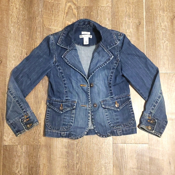 Old Navy Other - Girl blazer jean jacket